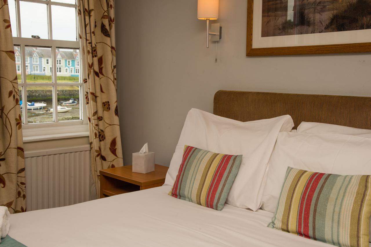 Monachty Hotel Aberaeron Buitenkant foto