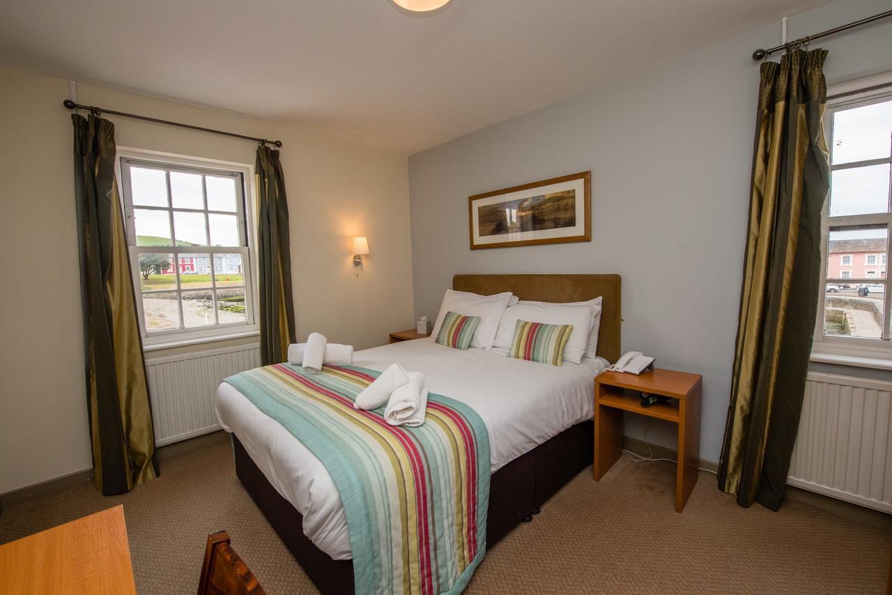 Monachty Hotel Aberaeron Buitenkant foto
