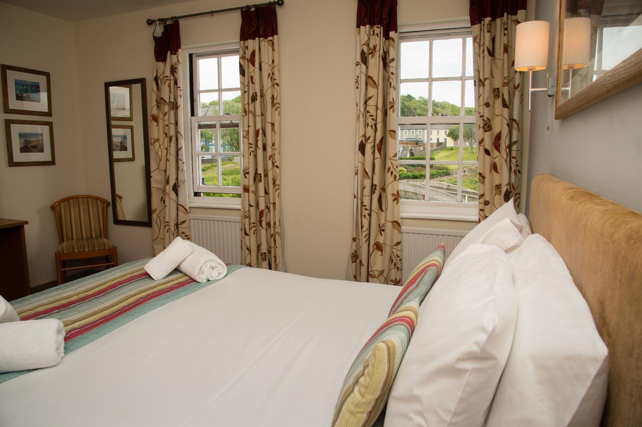 Monachty Hotel Aberaeron Buitenkant foto