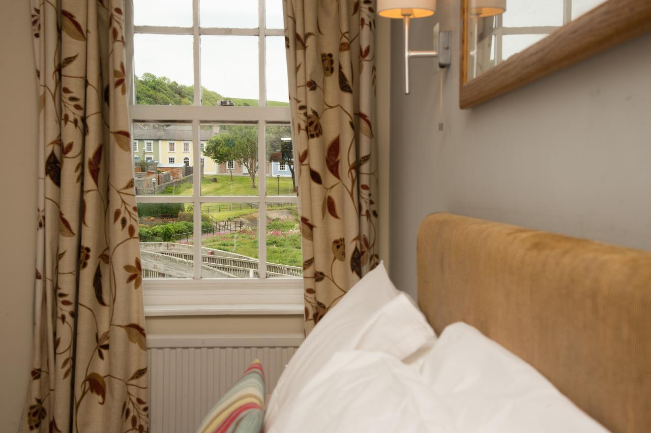 Monachty Hotel Aberaeron Buitenkant foto