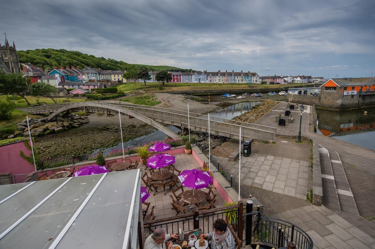 Monachty Hotel Aberaeron Buitenkant foto